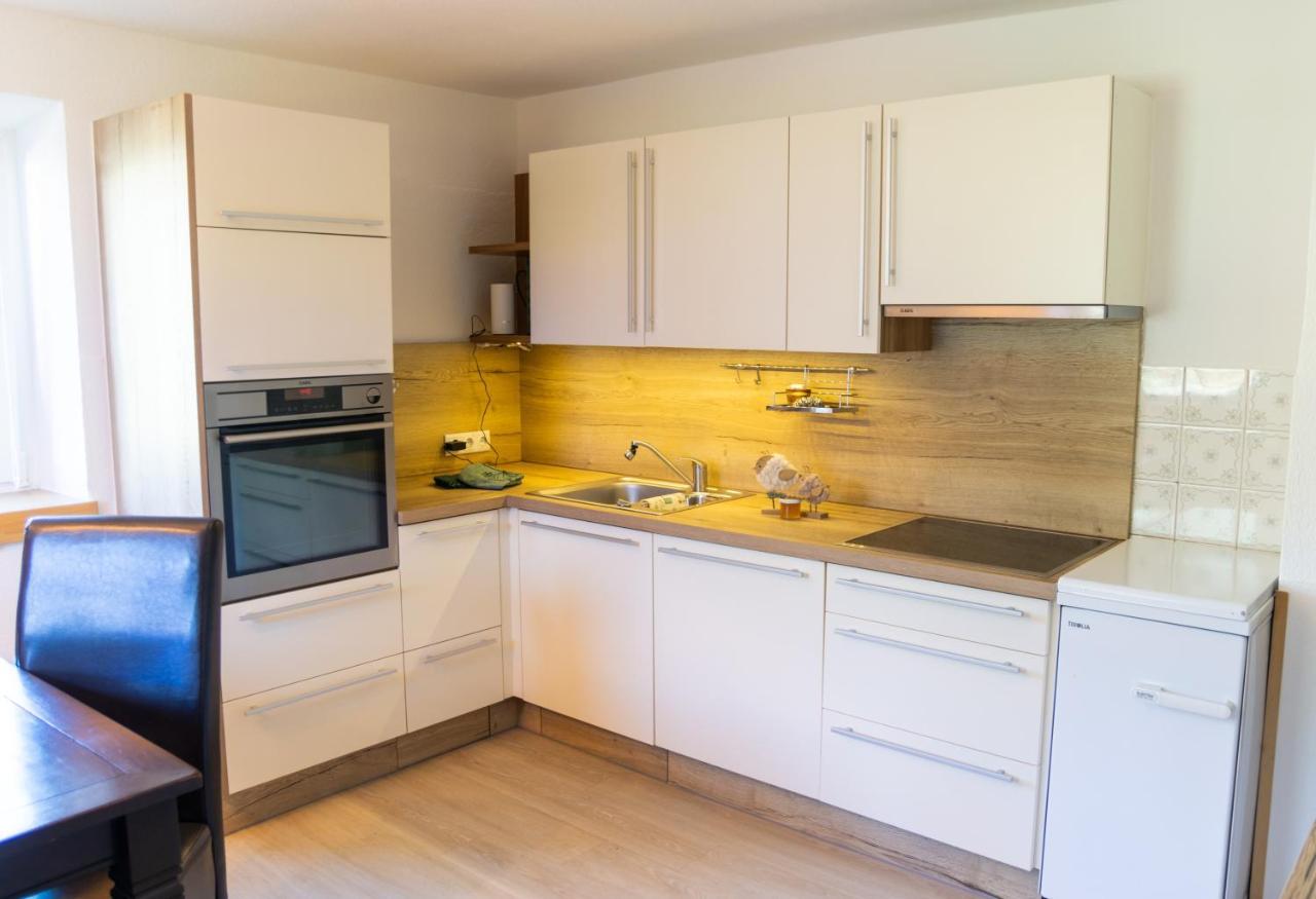 Ferienwohnung Neschtle Tarrenz Exterior foto
